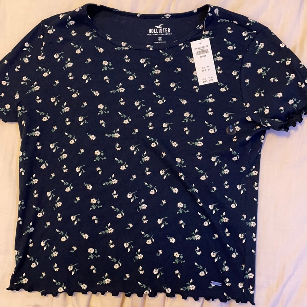 Hollister Crop Top